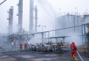 工业氨气的危险性及人体防护要点