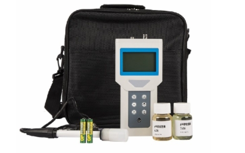 小身材如何扛起專業(yè)級(jí)重任？